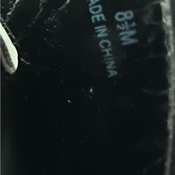 Pug woman’s sandals size 8 1/2 M - Picture 6 of 6